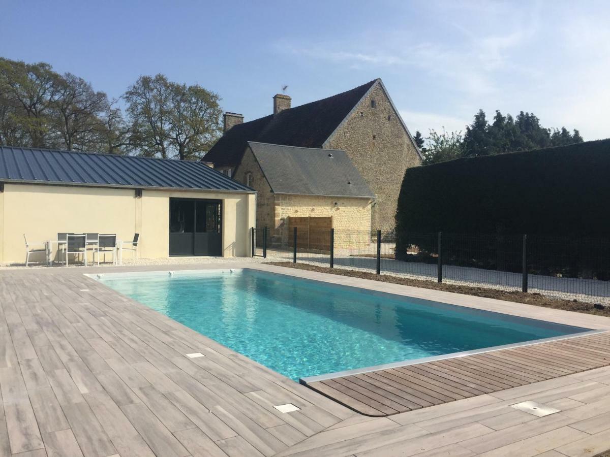 Villa Ferme De Riou Sainte-Mère-Église Esterno foto